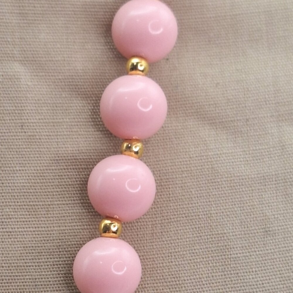 Vintage Pink And Gold Acrylic Graduated Beaded Necklace 22" Marked Pat - Picture 5 of 5